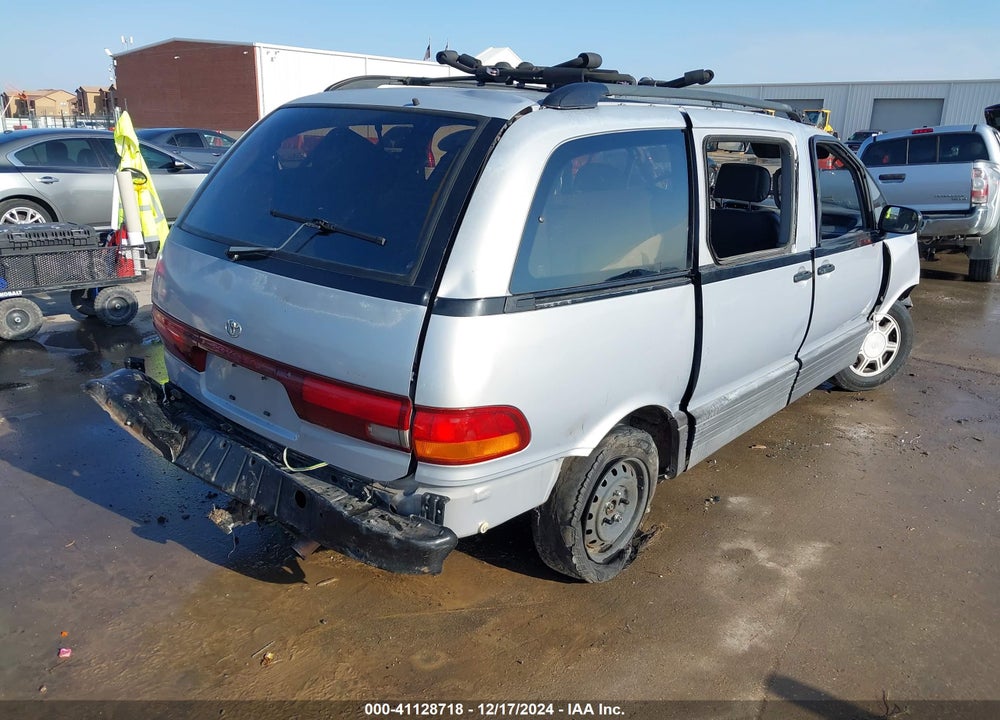 1996 TOYOTA PREVIA DX VIN: JT3GK12M1T1225769