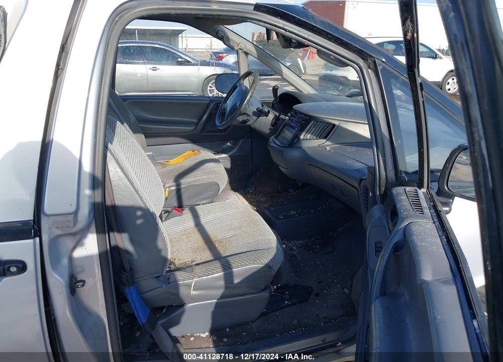 1996 TOYOTA PREVIA DX VIN: JT3GK12M1T1225769