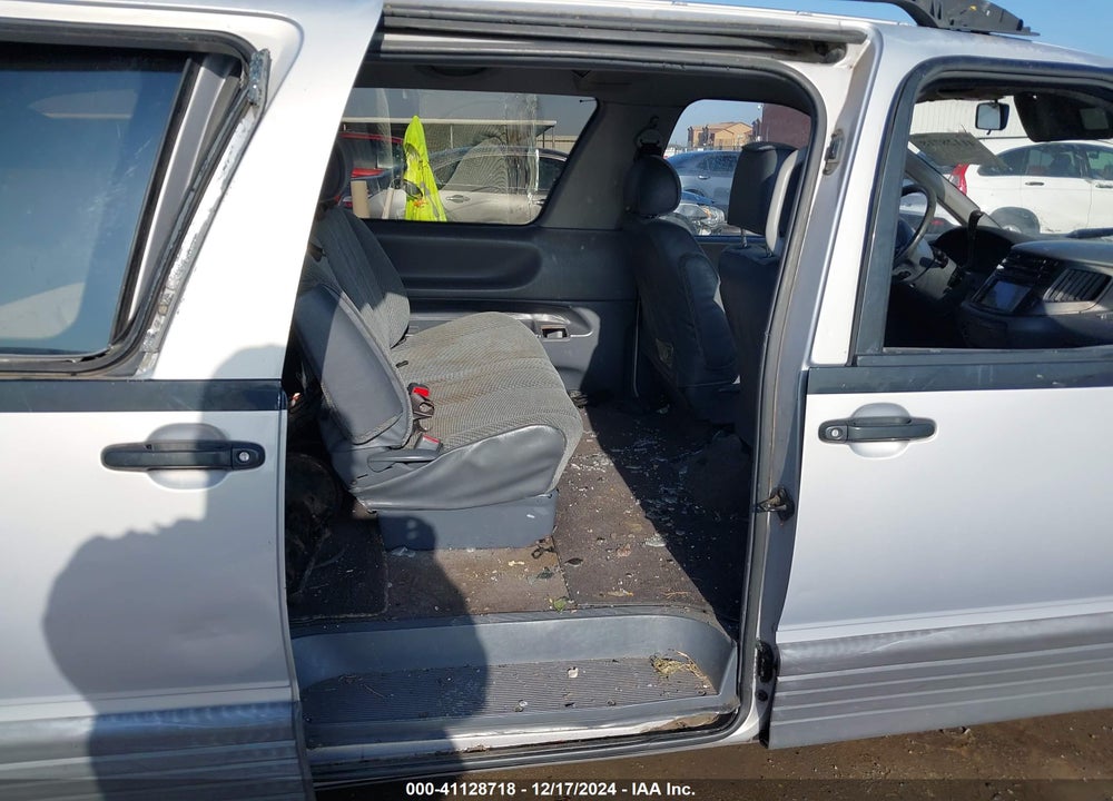 1996 TOYOTA PREVIA DX VIN: JT3GK12M1T1225769