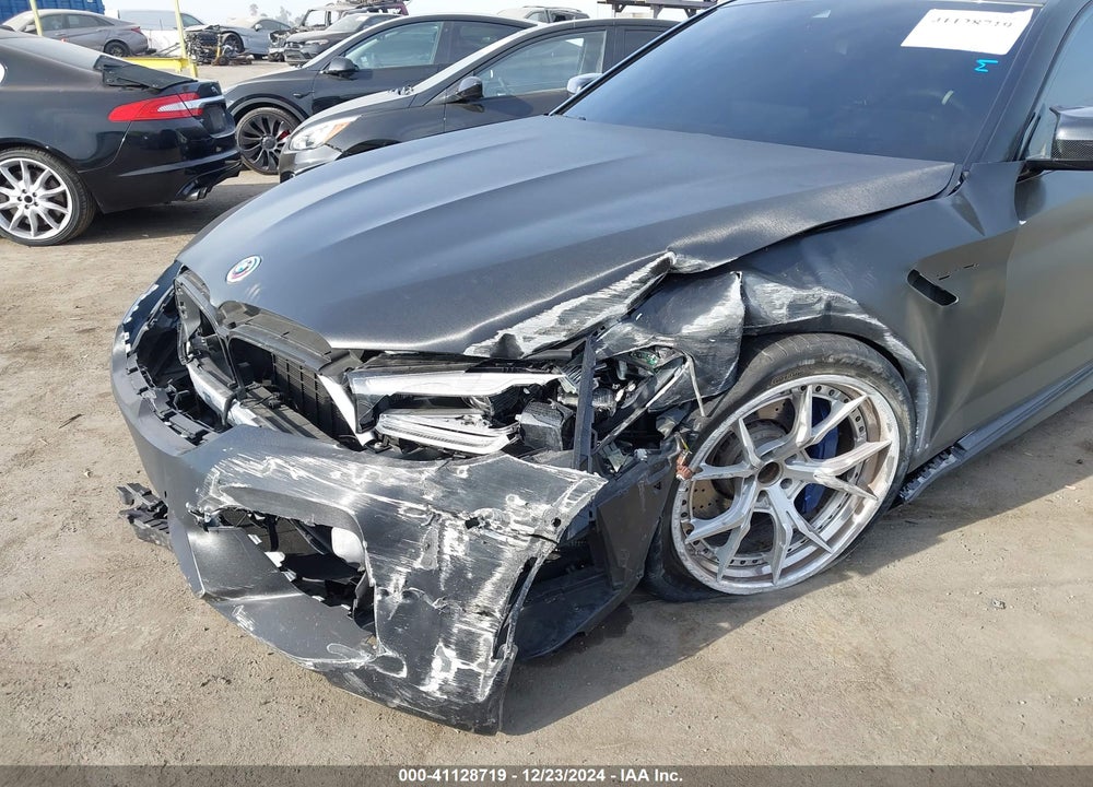 2023 BMW M5 VIN: WBS83CH01PCN02954