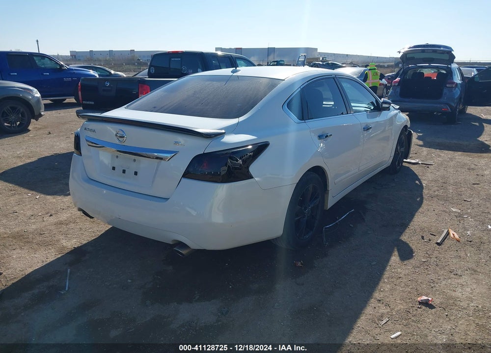 2015 NISSAN ALTIMA 2.5 SL VIN: 1N4AL3AP4FN885183