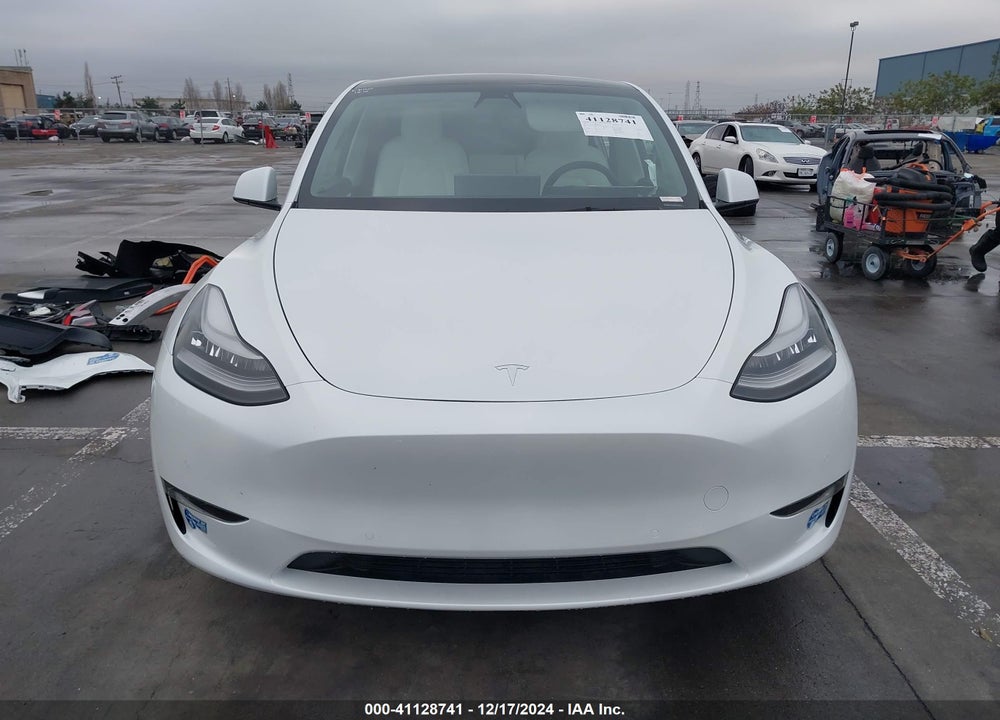 2021 TESLA MODEL Y LONG RANGE DUAL MOTOR ALL-WHEEL DRIVE VIN: 5YJYGDEE2MF095744