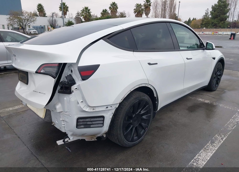 2021 TESLA MODEL Y LONG RANGE DUAL MOTOR ALL-WHEEL DRIVE VIN: 5YJYGDEE2MF095744