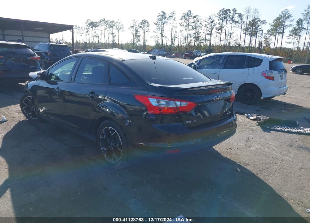 2014 FORD FOCUS VIN: 1FADP3F26EL216373