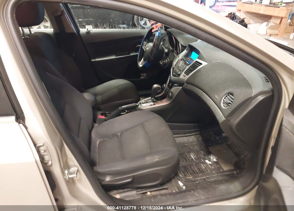2014 CHEVROLET CRUZE VIN: 1G1PC5SB8E7347892