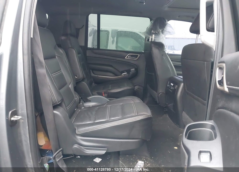 2018 GMC YUKON XL DENALI VIN: 1GKS2HKJ6JR170338