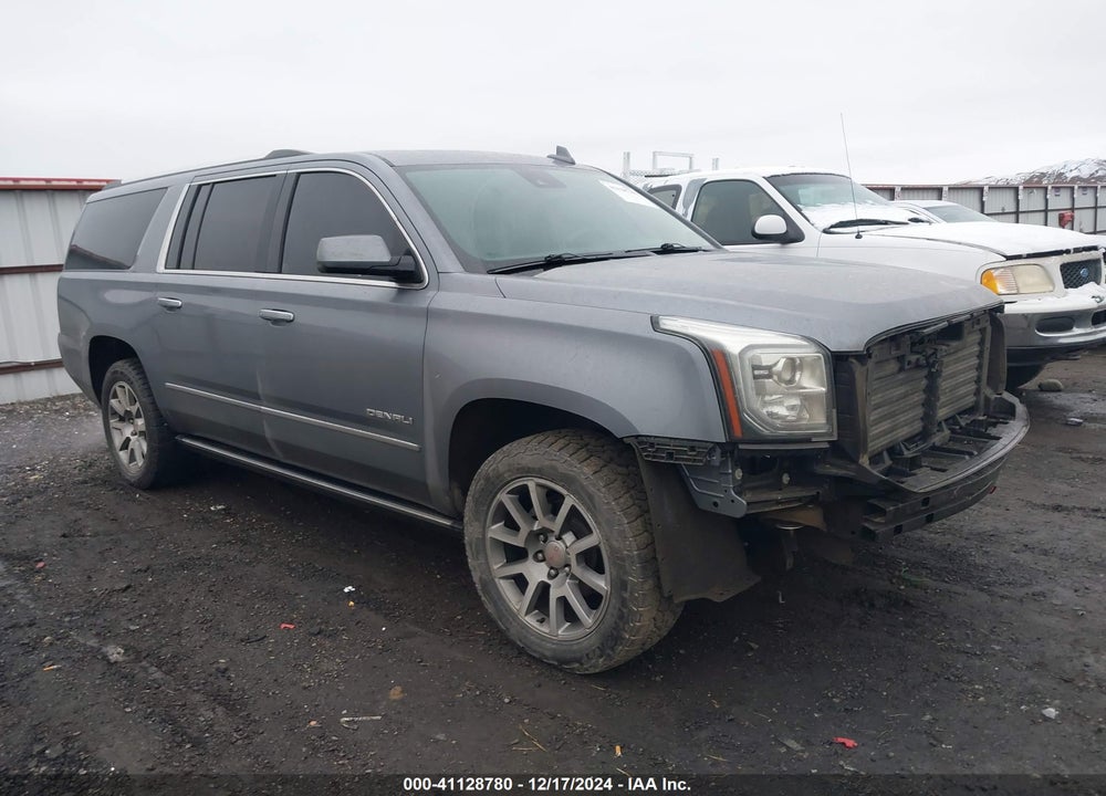 2018 GMC YUKON XL DENALI VIN: 1GKS2HKJ6JR170338