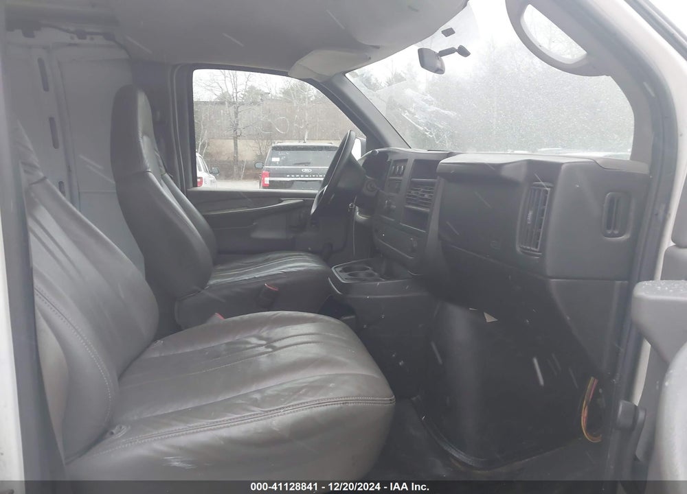 2008 CHEVROLET EXPRESS WORK VAN VIN: 1GCGG25C281209576
