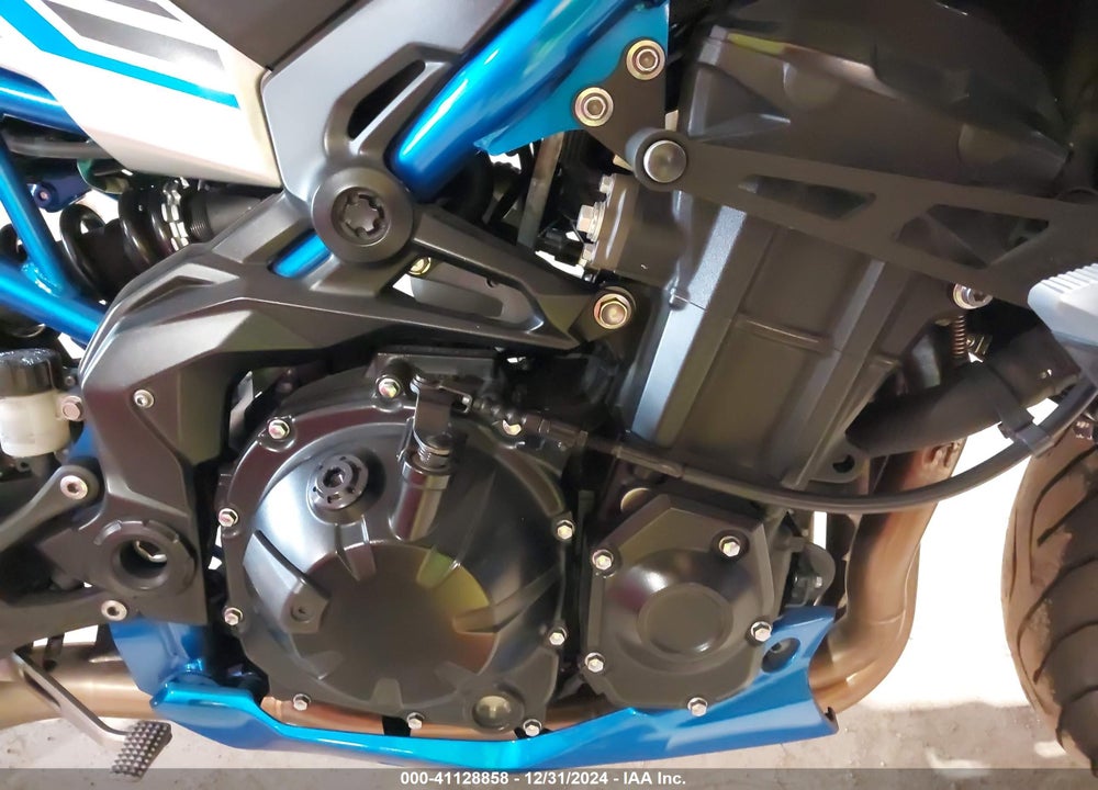 2020 KAWASAKI ZR900 F VIN: ML5ZRDF1XLDA39922