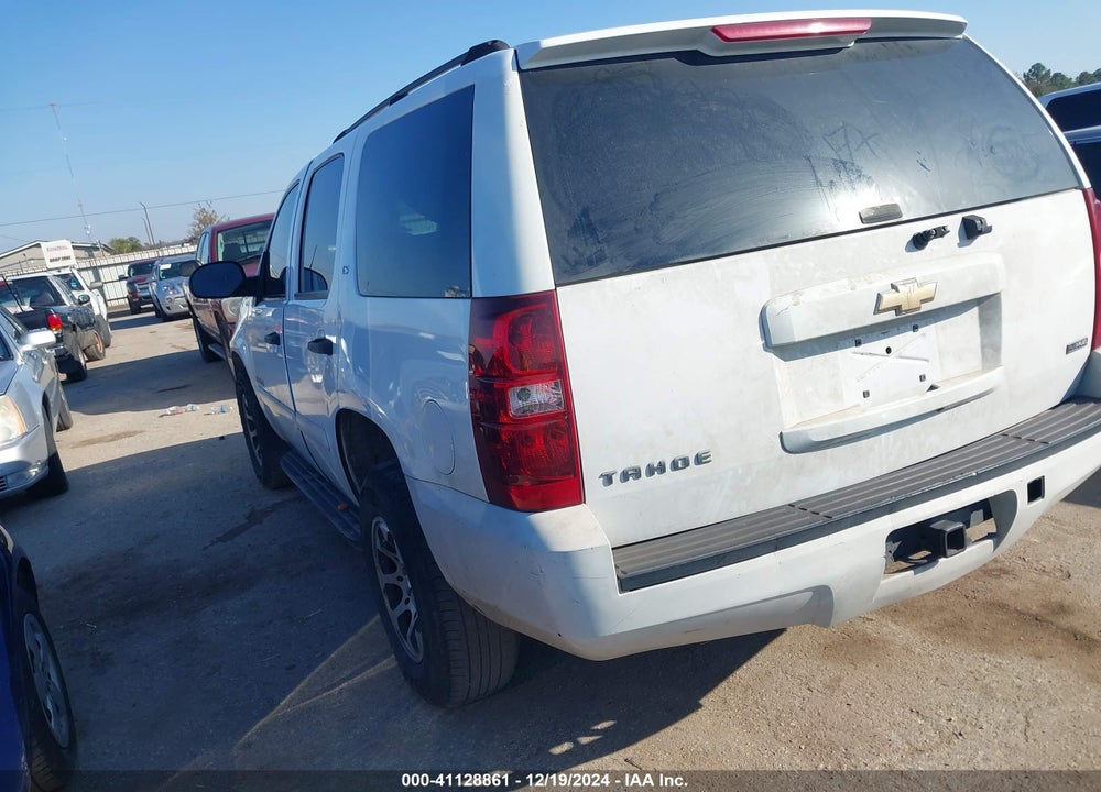 2007 CHEVROLET TAHOE LS VIN: 1GNFC13027R252185