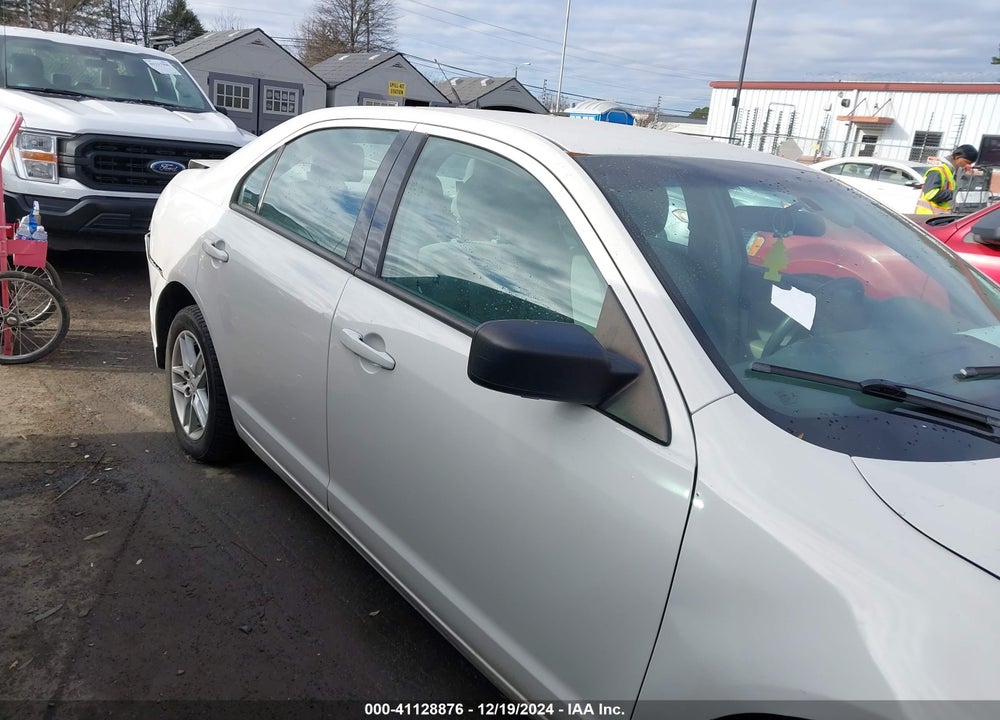 2012 FORD FUSION S VIN: 3FAHP0GA0CR297018