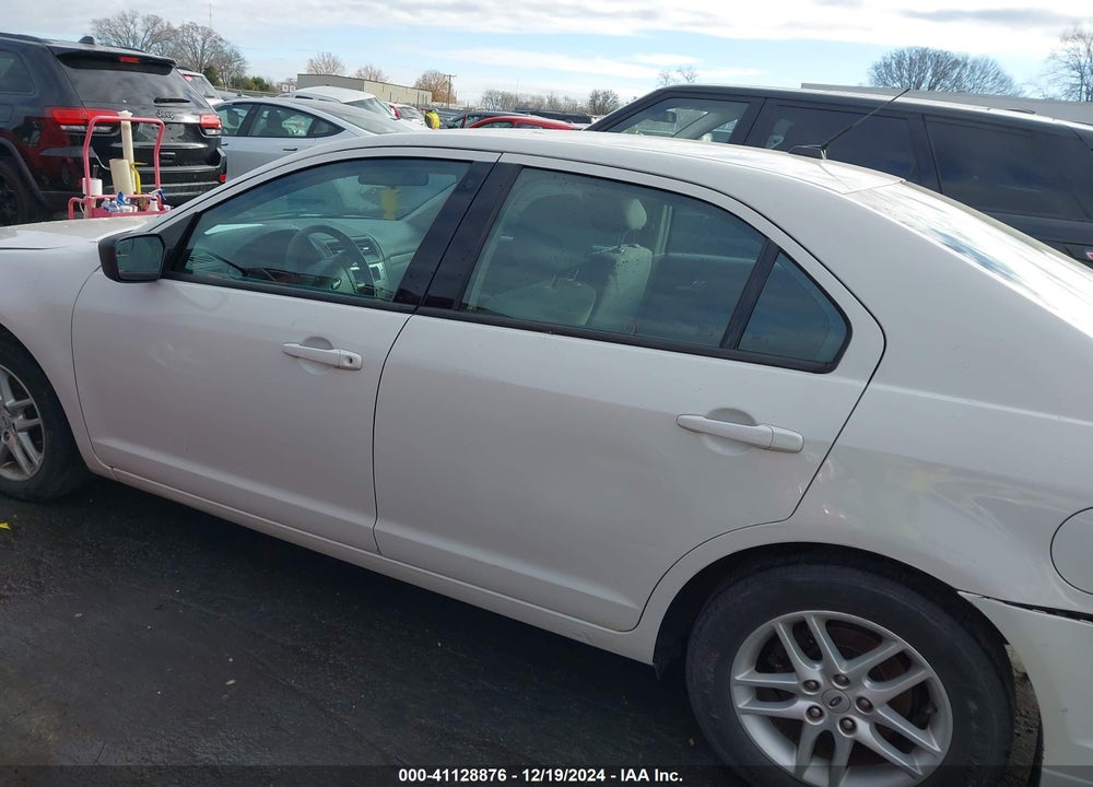 2012 FORD FUSION S VIN: 3FAHP0GA0CR297018