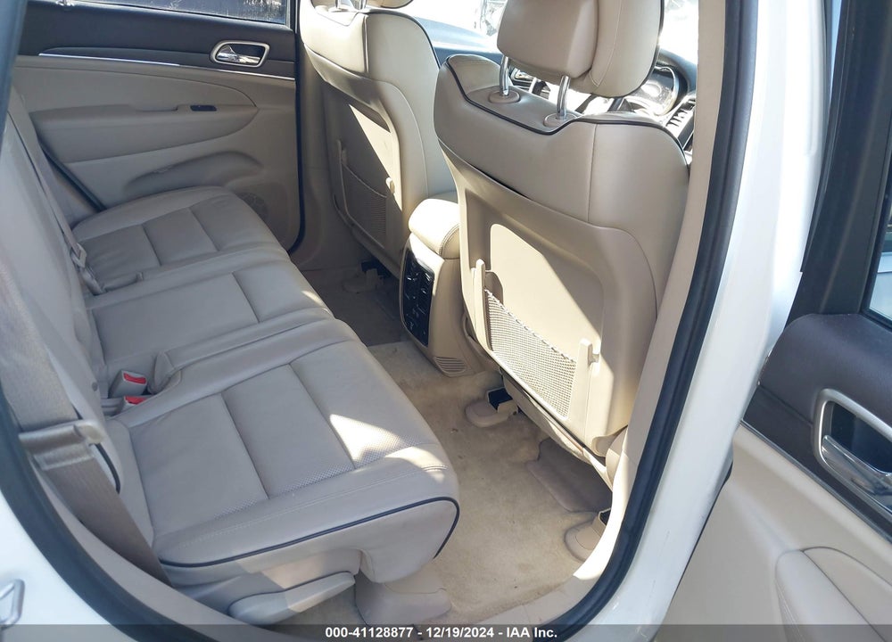 2015 JEEP GRAND CHEROKEE OVERLAND VIN: 1C4RJFCG8FC740886