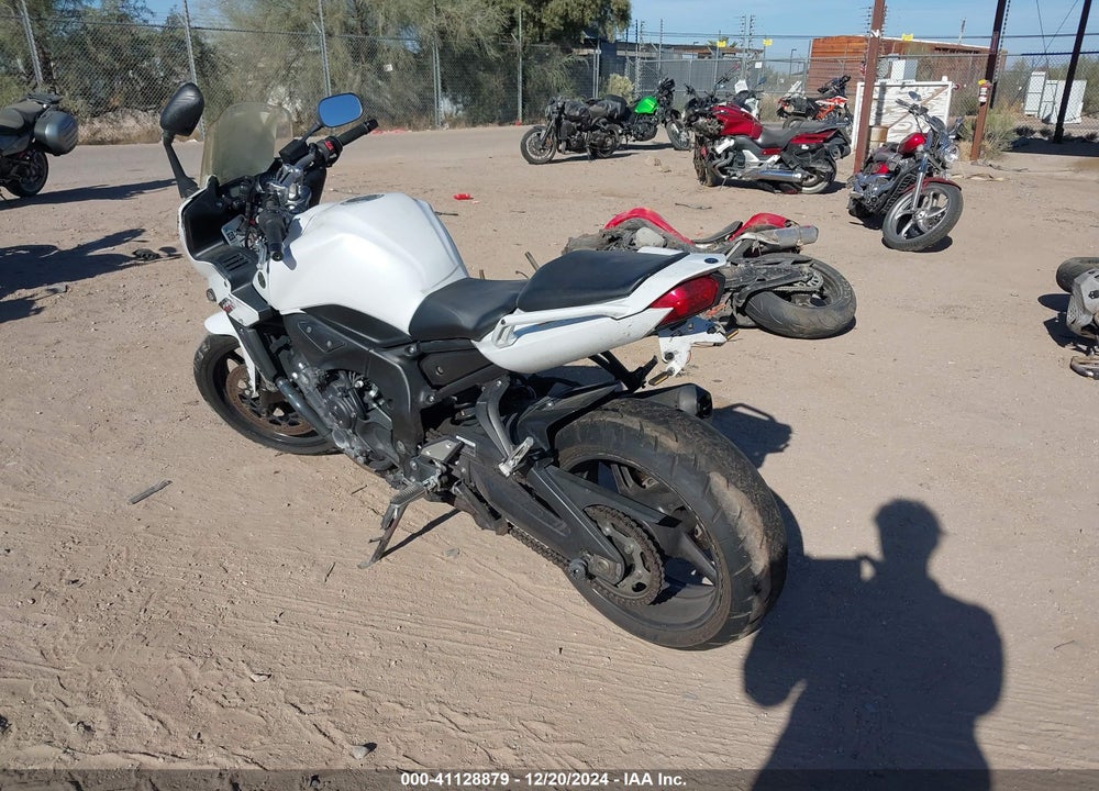2014 YAMAHA FZ1 S VIN: JYARN17E9EA009681