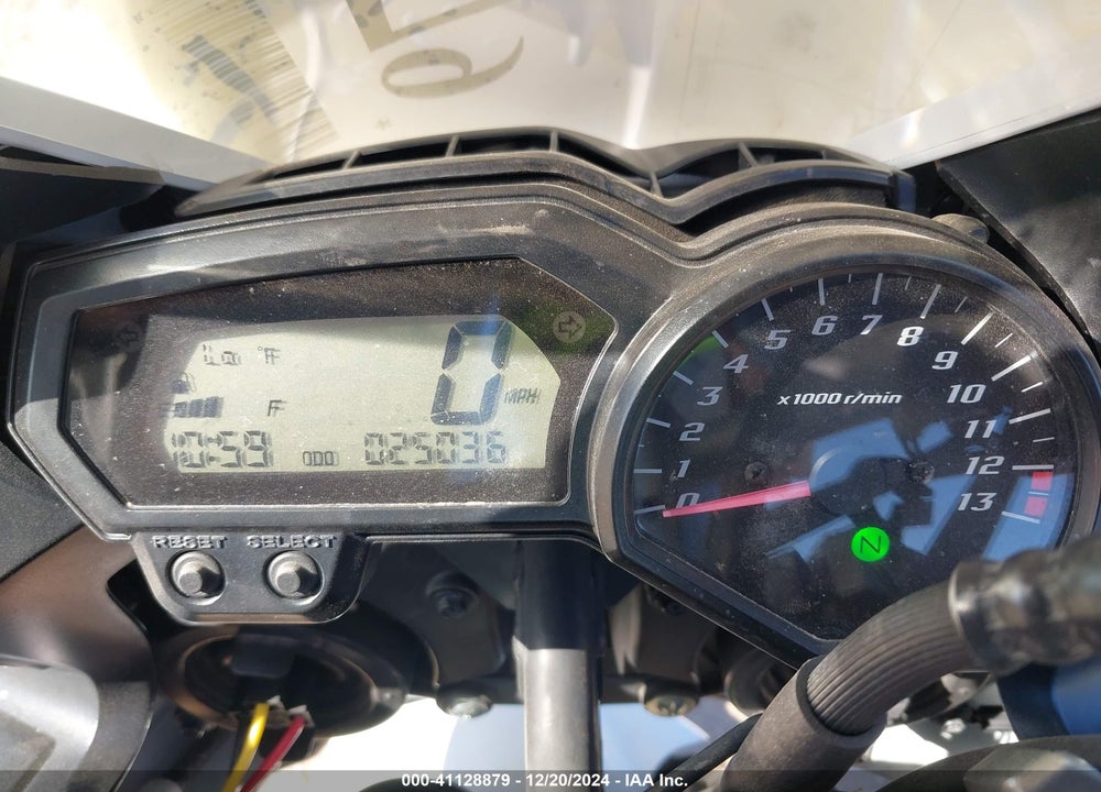 2014 YAMAHA FZ1 S VIN: JYARN17E9EA009681