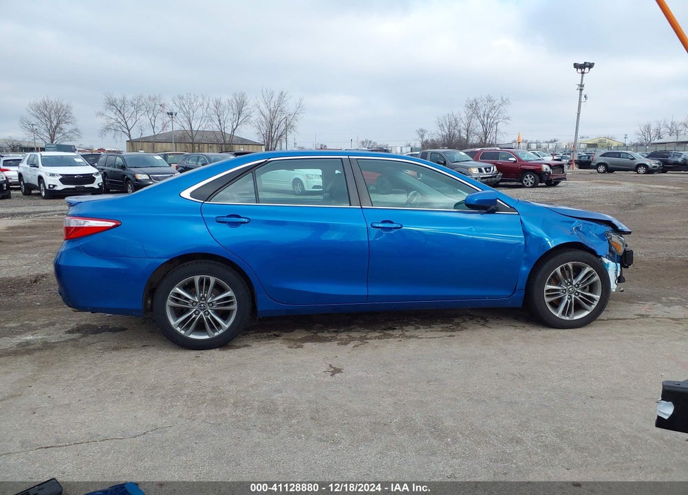 2017 TOYOTA CAMRY SE VIN: 4T1BF1FK5HU657494