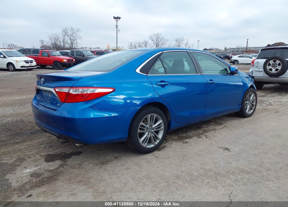 2017 TOYOTA CAMRY SE VIN: 4T1BF1FK5HU657494