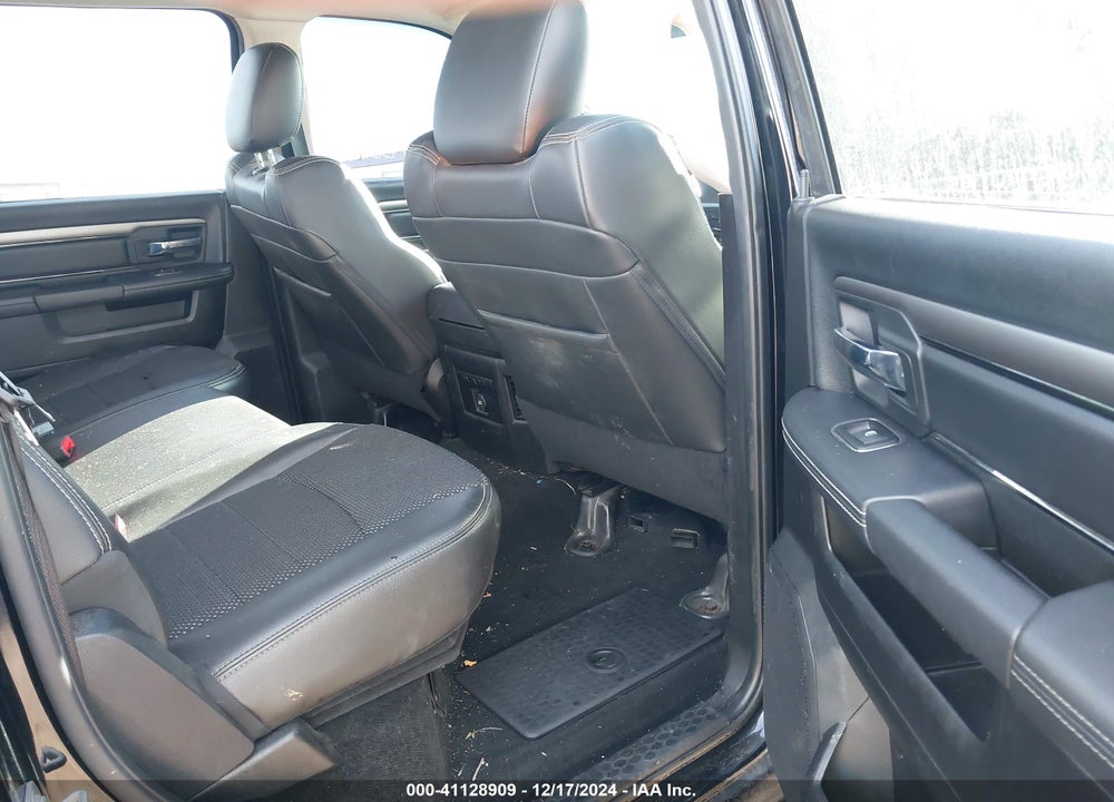 2014 RAM 1500 VIN: 1C6RR7MT4ES469220