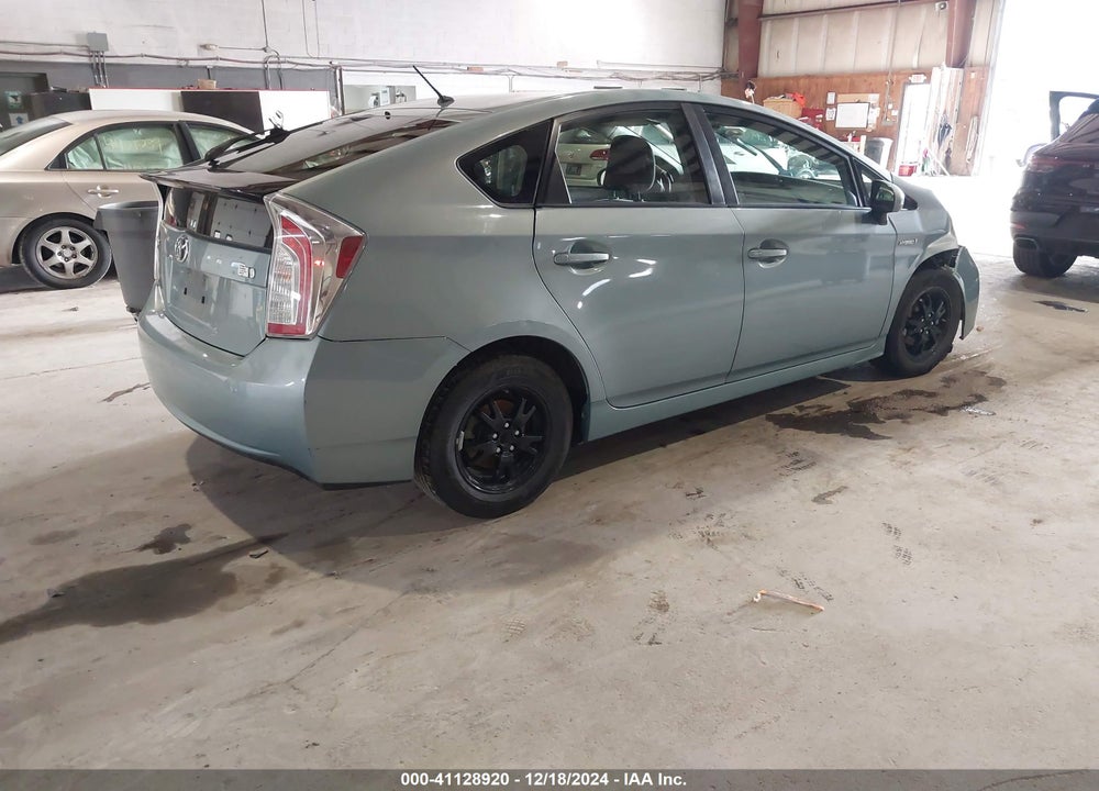 2015 TOYOTA PRIUS TWO VIN: JTDKN3DU5F1964010