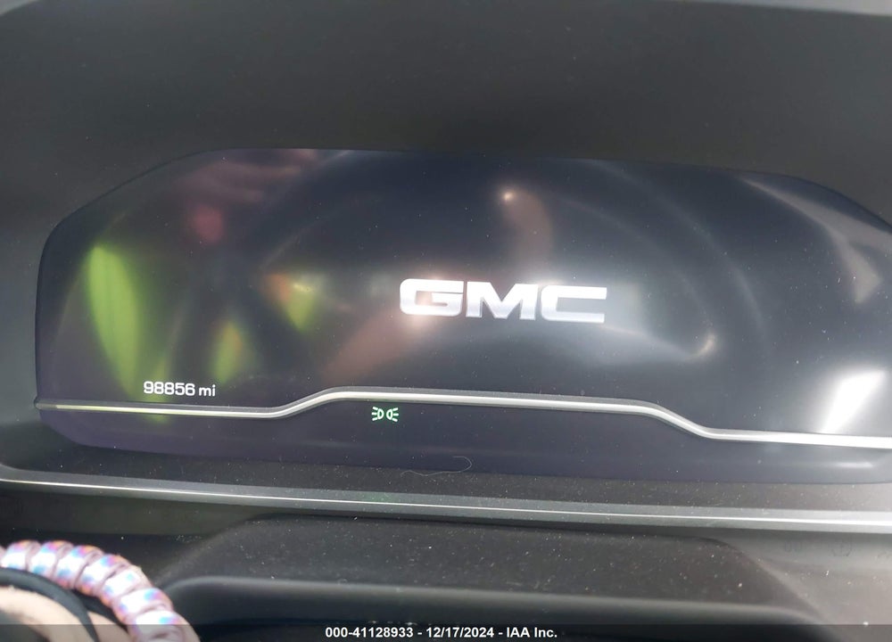 2022 GMC YUKON 4WD SLE VIN: 1GKS2AKT3NR221650