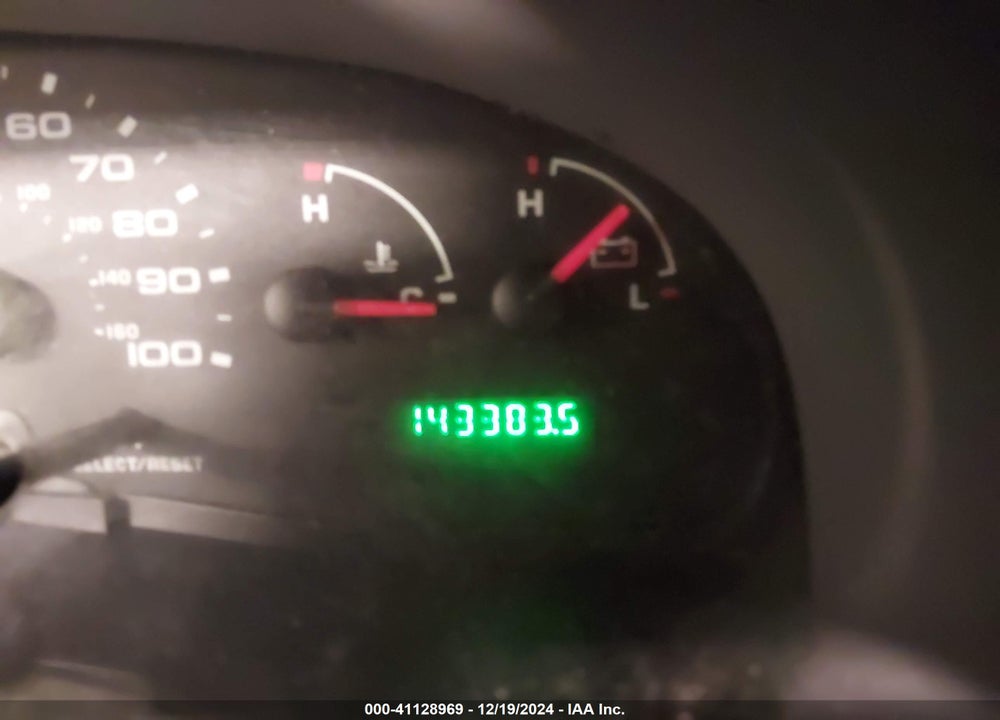 2007 FORD E-150 CHATEAU/XL/XLT VIN: 1FMNE11L87DA58507