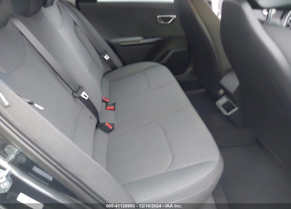 2025 KIA K4 VIN: 3KPFT4DE9SE014455