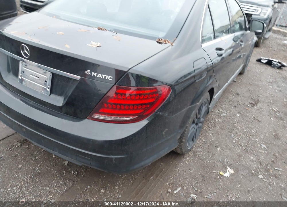 2008 MERCEDES-BENZ C 300 LUXURY 4MATIC/SPORT 4MATIC VIN: WDDGF81X98F077892