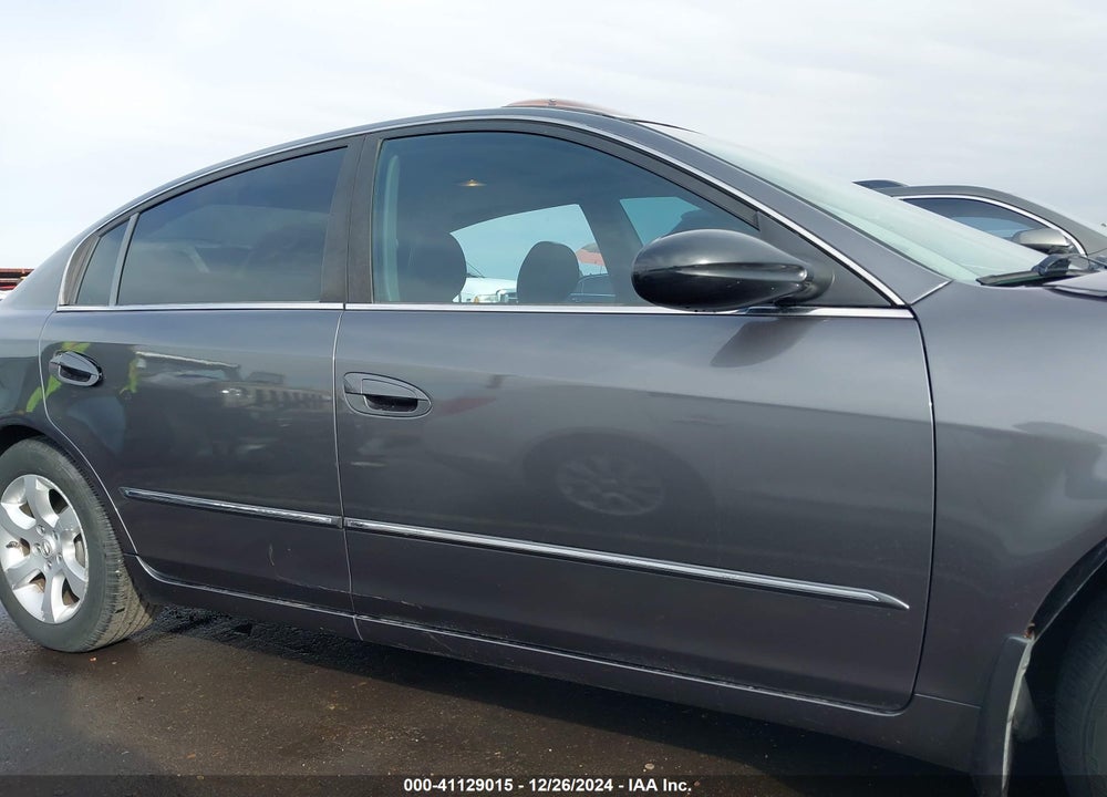 2005 NISSAN ALTIMA 3.5 SL VIN: 1N4BL11D75N478987