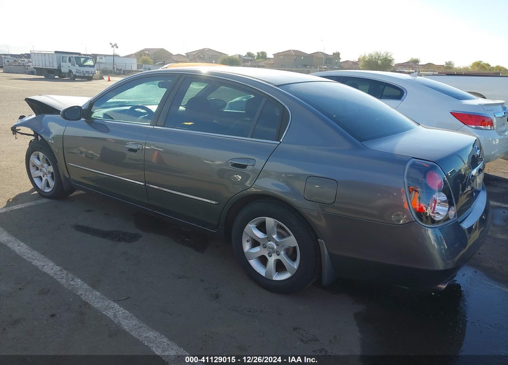 2005 NISSAN ALTIMA 3.5 SL VIN: 1N4BL11D75N478987