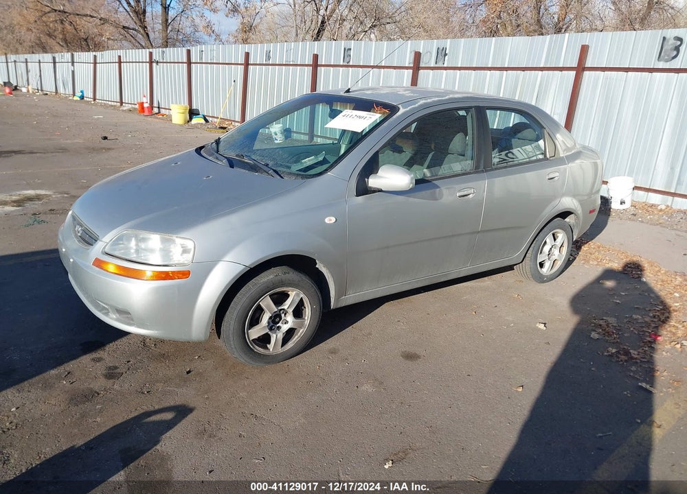 2005 CHEVROLET AVEO LS VIN: KL1TD52695B468439