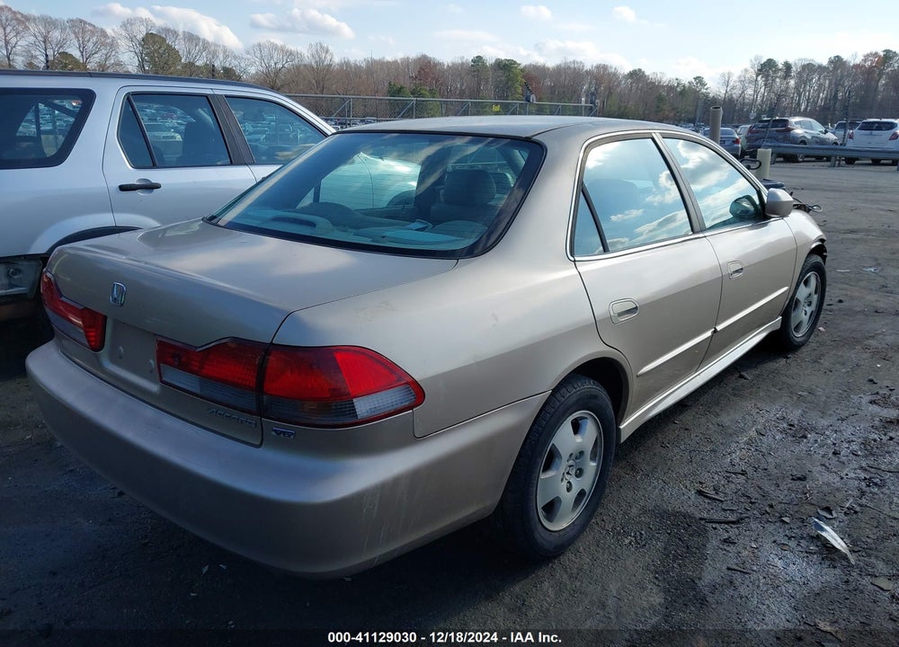 2002 HONDA ACCORD 3.0 EX VIN: 1HGCG16592A060388