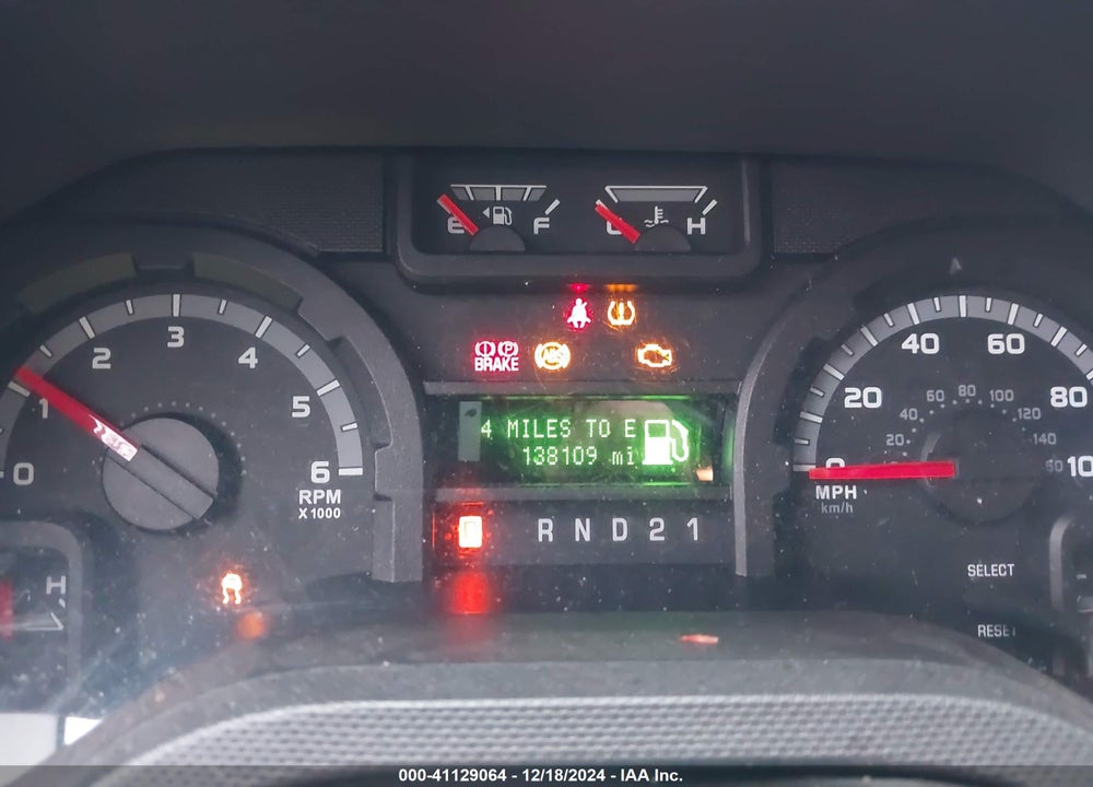 2010 FORD E-350 SUPER DUTY XL/XLT VIN: 1FBNE3BL5ADA54523