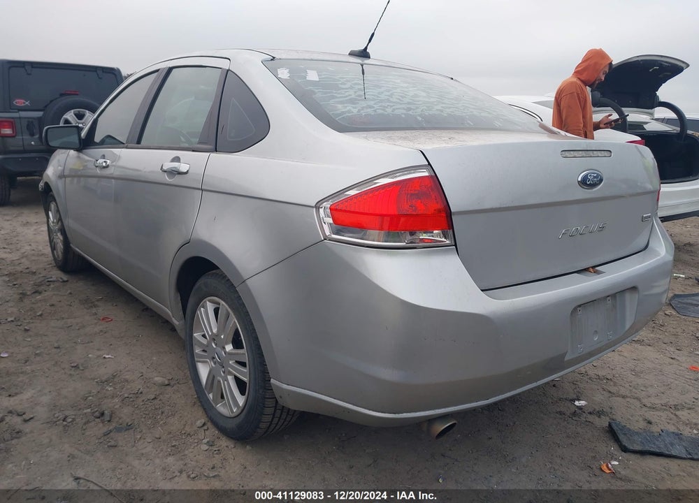 2010 FORD FOCUS VIN: 1FAHP3HN1AW230327