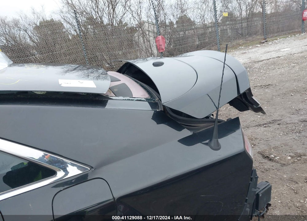 2013 LINCOLN MKZ VIN: 3LN6L2JK1DR825611