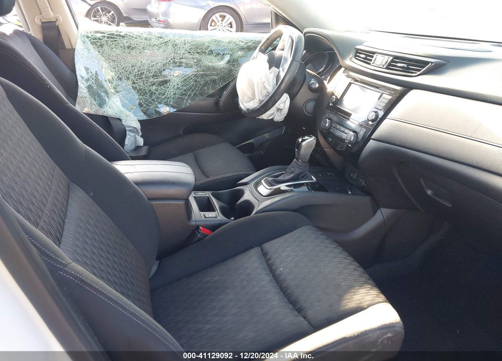 2020 NISSAN ROGUE SV FWD VIN: JN8AT2MT0LW012490