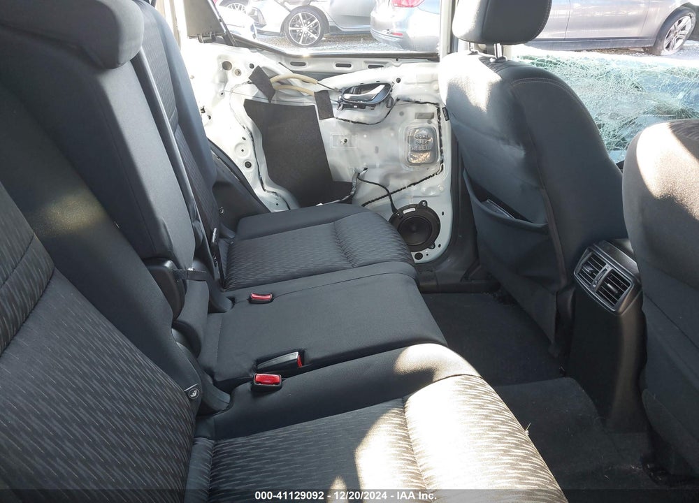 2020 NISSAN ROGUE SV FWD VIN: JN8AT2MT0LW012490