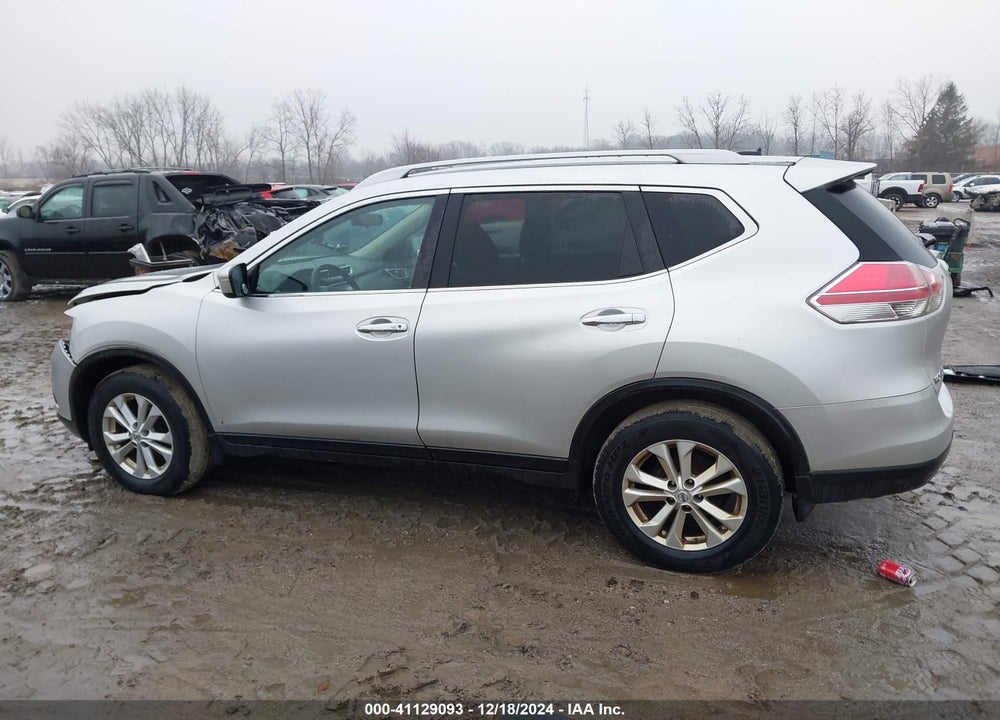 2014 NISSAN ROGUE SV VIN: 5N1AT2MV2EC751177