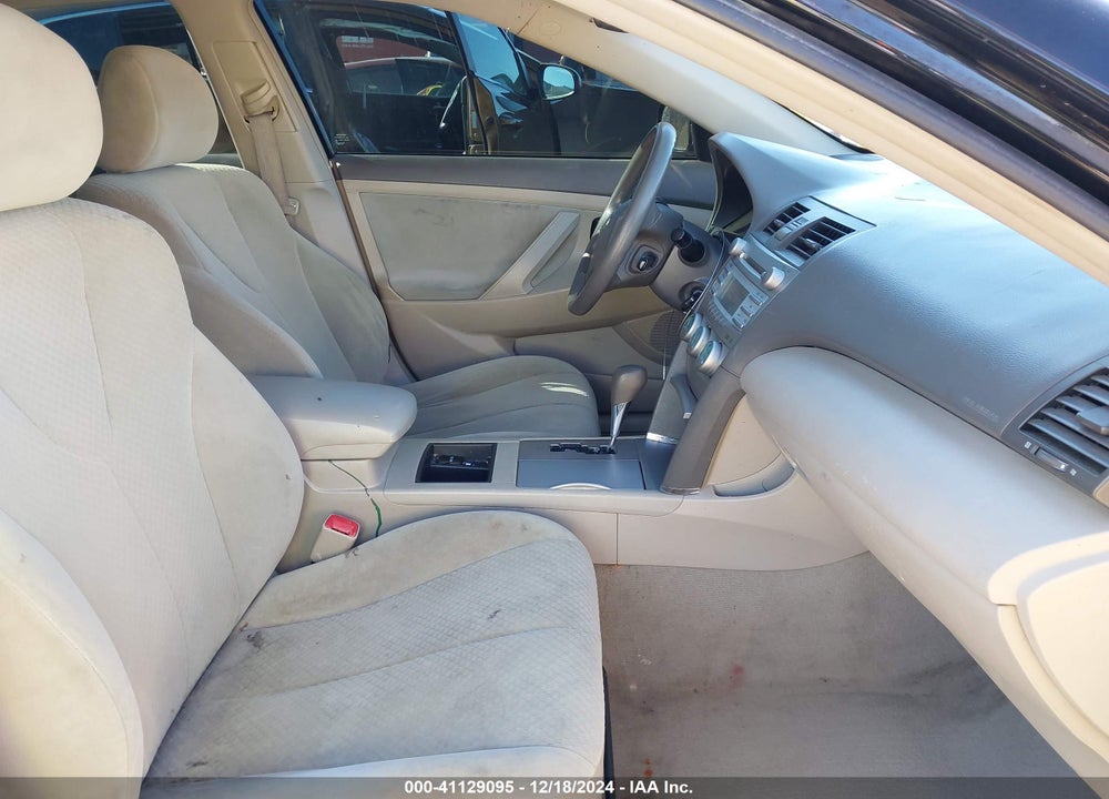 2009 TOYOTA CAMRY LE VIN: 4T4BE46K79R111923