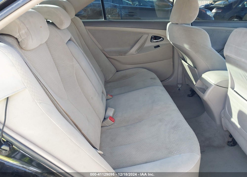 2009 TOYOTA CAMRY LE VIN: 4T4BE46K79R111923
