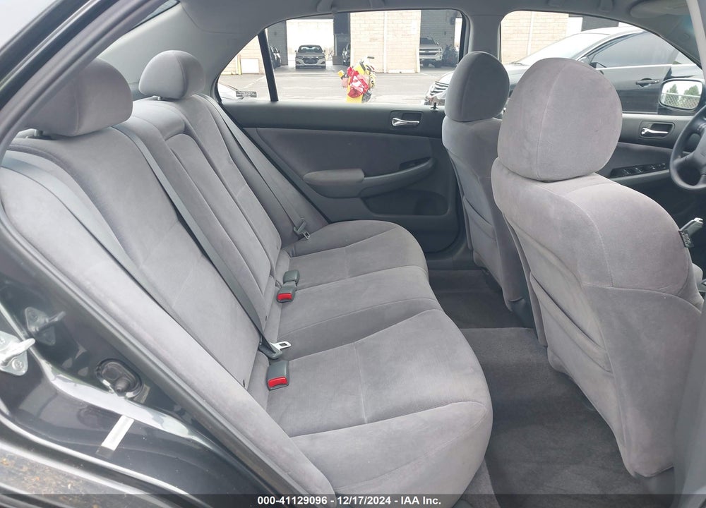 2007 HONDA ACCORD 2.4 SE VIN: JHMCM56327C016109