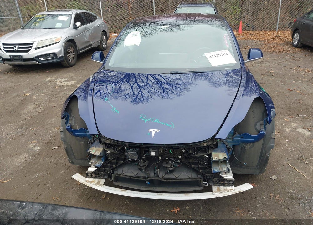 2018 TESLA MODEL 3 LONG RANGE/PERFORMANCE VIN: 5YJ3E1EB6JF105398