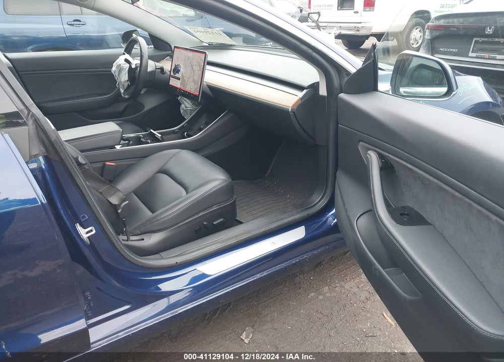 2018 TESLA MODEL 3 LONG RANGE/PERFORMANCE VIN: 5YJ3E1EB6JF105398