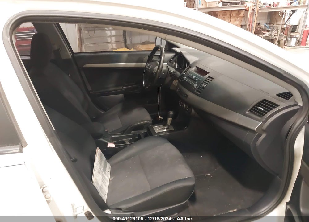 2009 MITSUBISHI LANCER VIN: JA3AU26UX9U006603