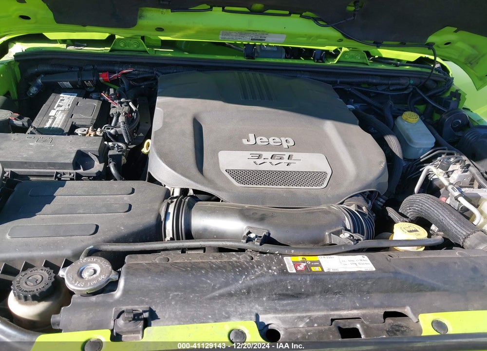 2013 JEEP WRANGLER UNLIMITED SAHARA VIN: 1C4BJWEG9DL519888