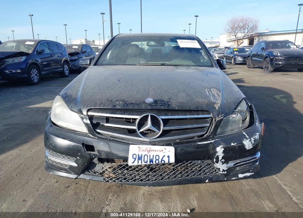 2014 MERCEDES-BENZ C 250 LUXURY/SPORT VIN: WDDGF4HB9ER304284