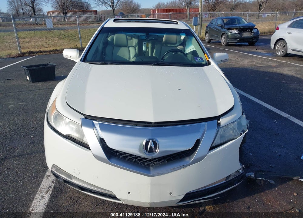 2011 ACURA TL 3.5 VIN: 19UUA8F51BA000426