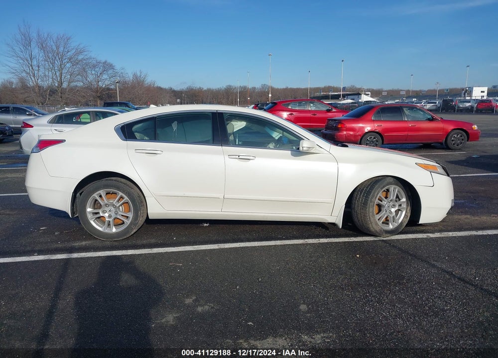 2011 ACURA TL 3.5 VIN: 19UUA8F51BA000426