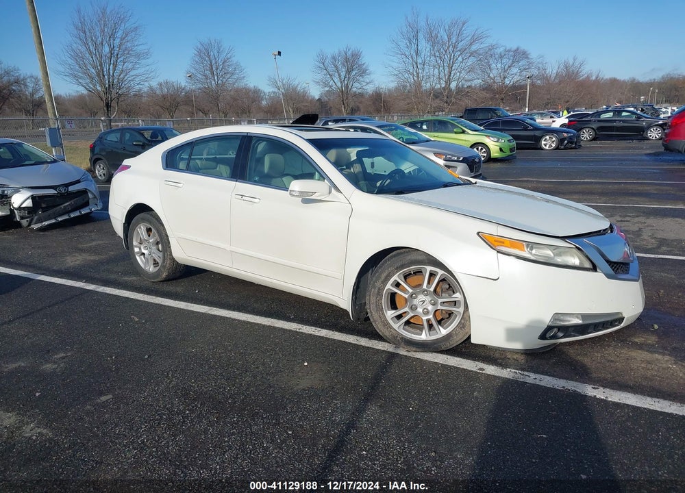 2011 ACURA TL 3.5 VIN: 19UUA8F51BA000426