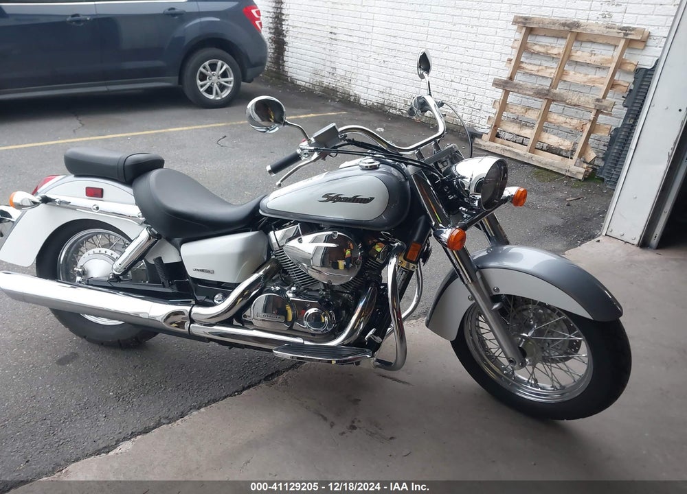2006 HONDA VT750 CA VIN: JH2RC50456K210001