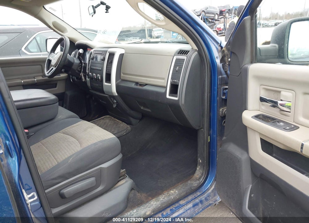 2011 RAM 1500 SLT VIN: 1D7RV1GP3BS652139